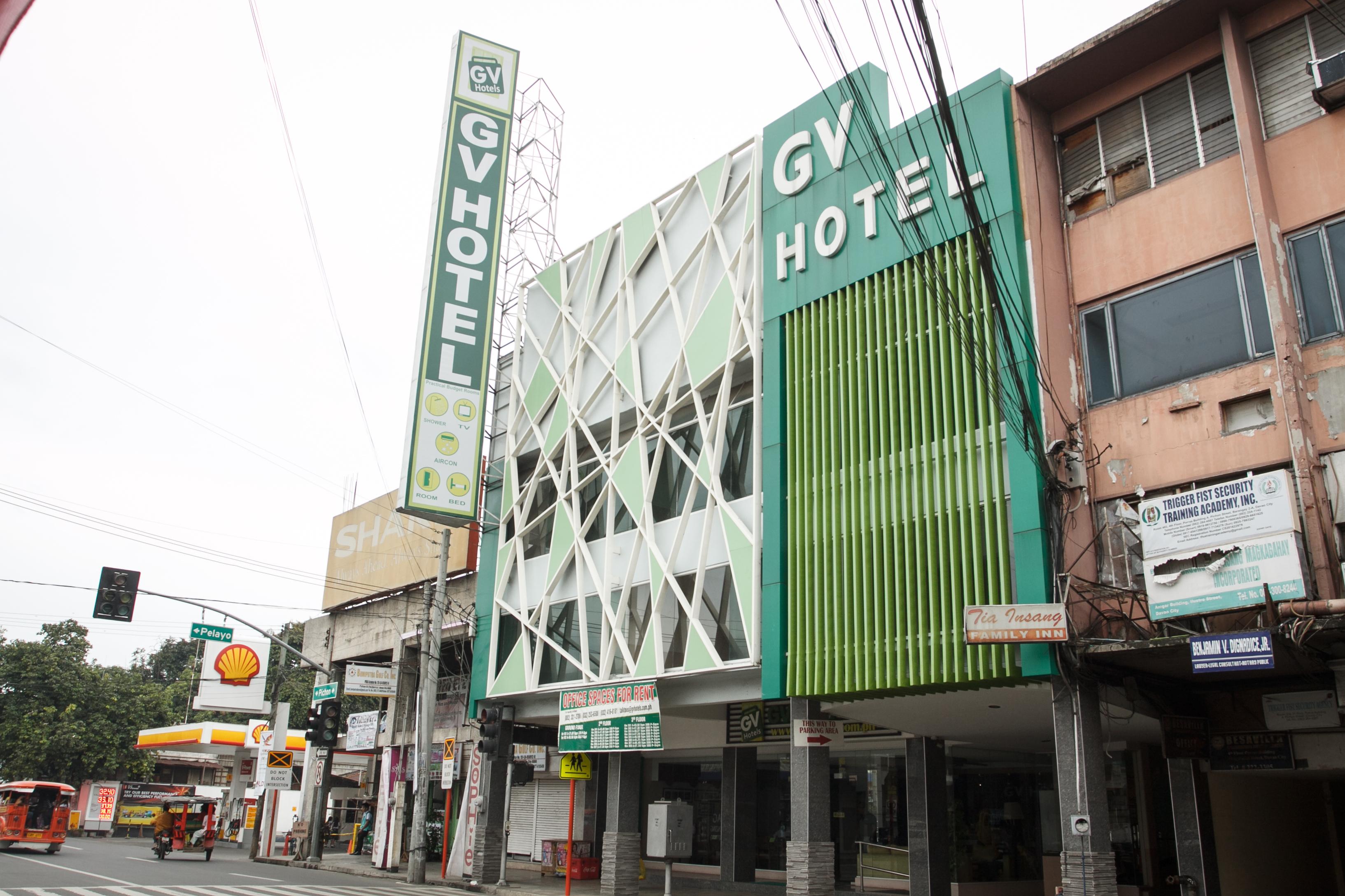 GV Hotel - Davao Stadt Exterior foto