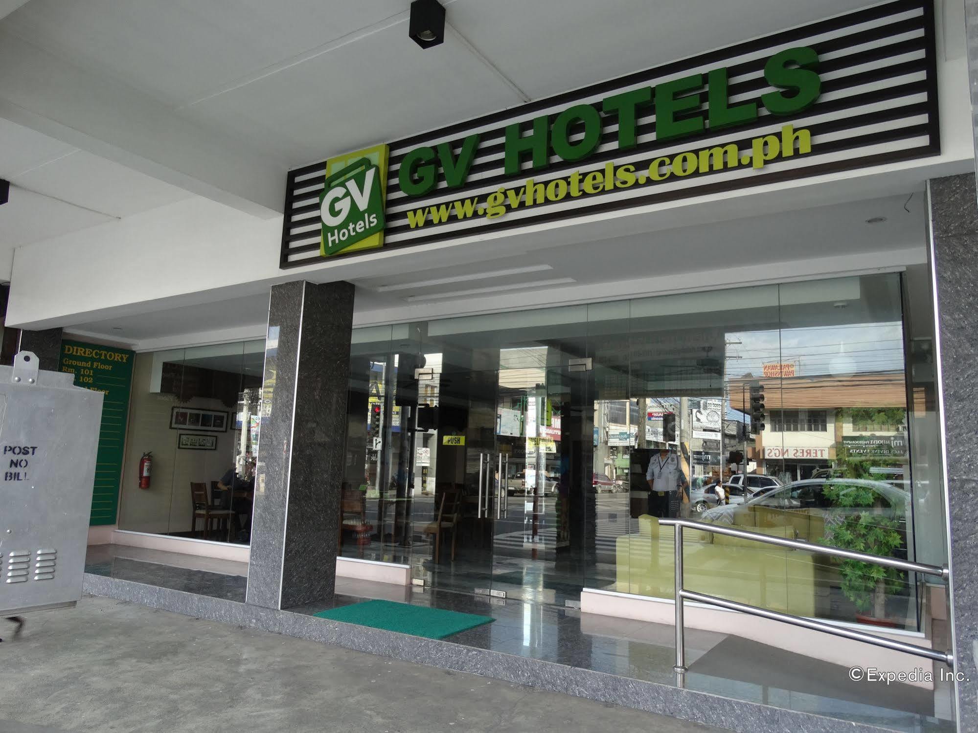GV Hotel - Davao Stadt Exterior foto